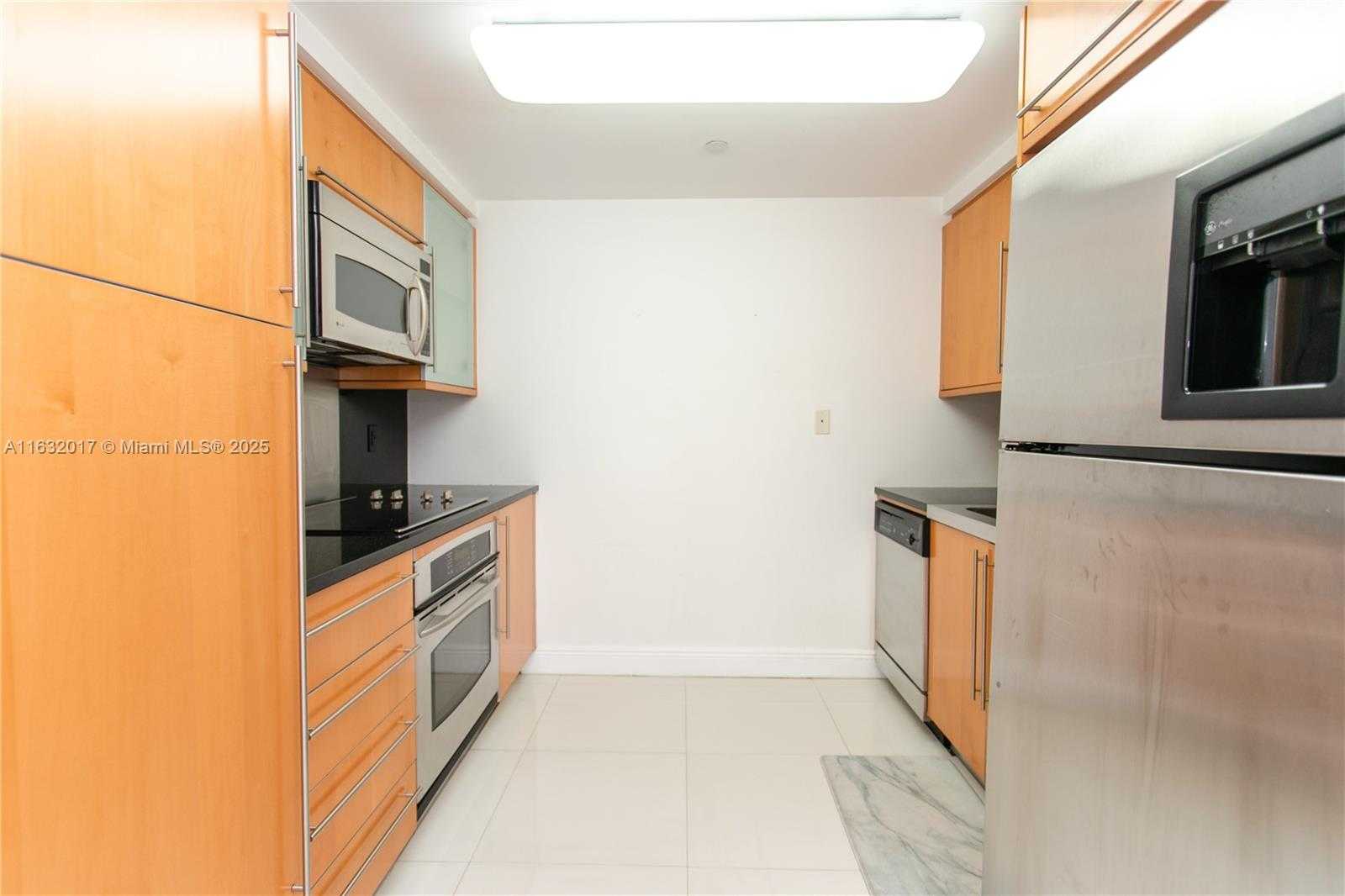 Small Image of 6365 COLLINS AVE #806, Miami Beach Number 20