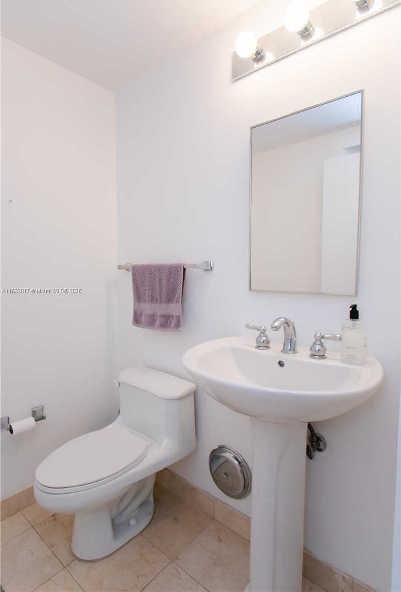 Small Image of 6365 COLLINS AVE #806, Miami Beach Number 32