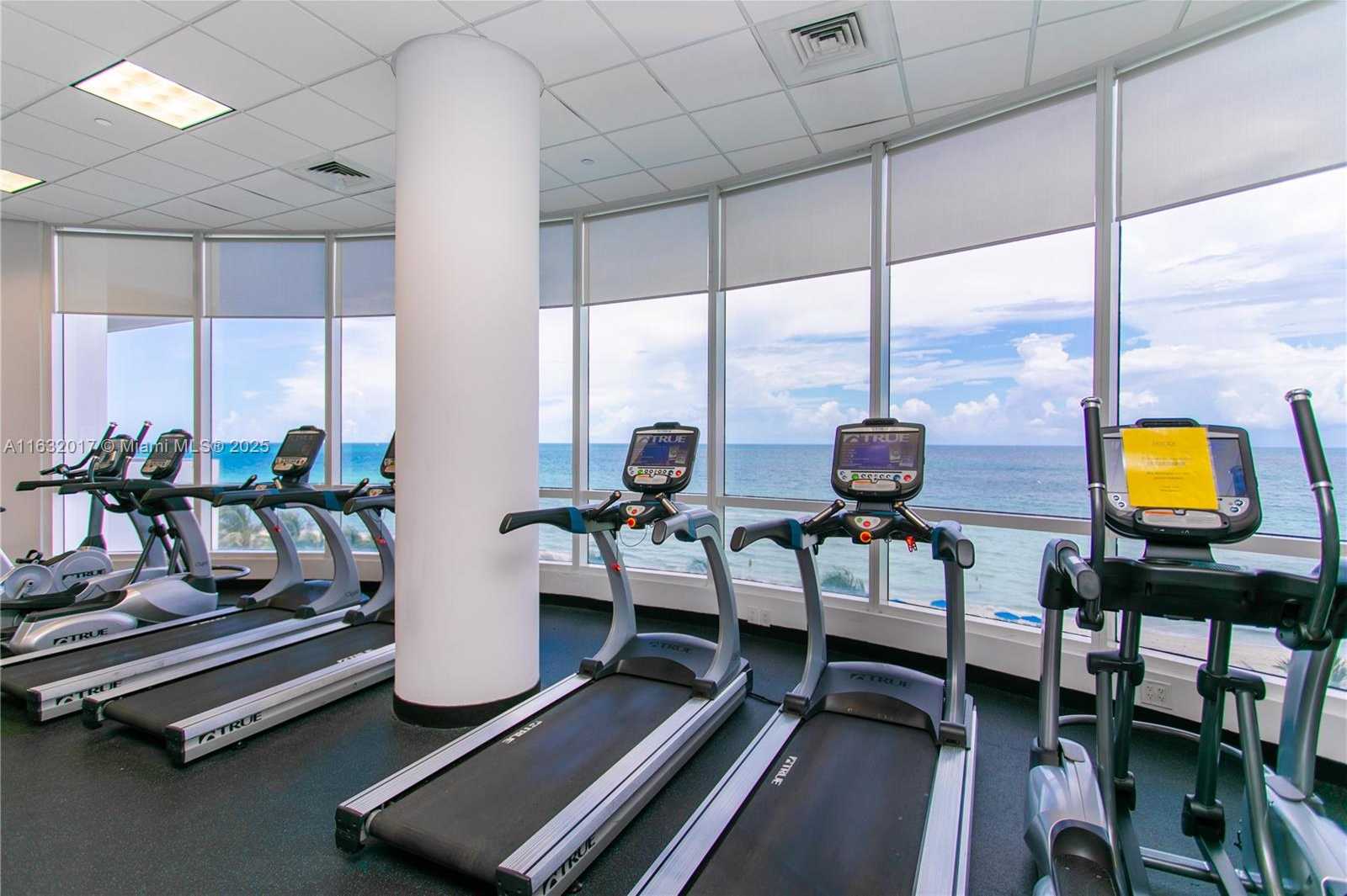 Small Image of 6365 COLLINS AVE #806, Miami Beach Number 53