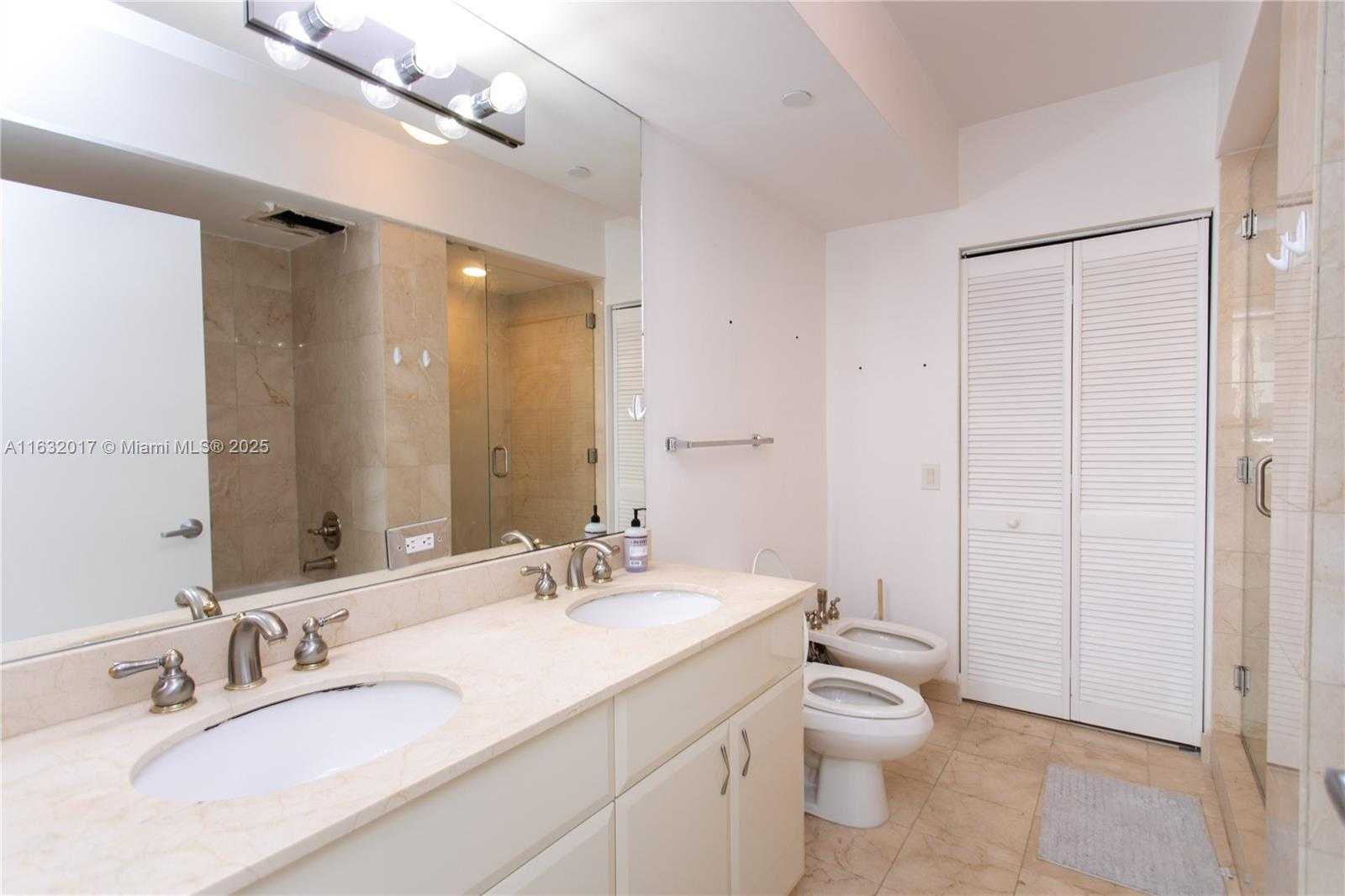 Small Image of 6365 COLLINS AVE #806, Miami Beach Number 6