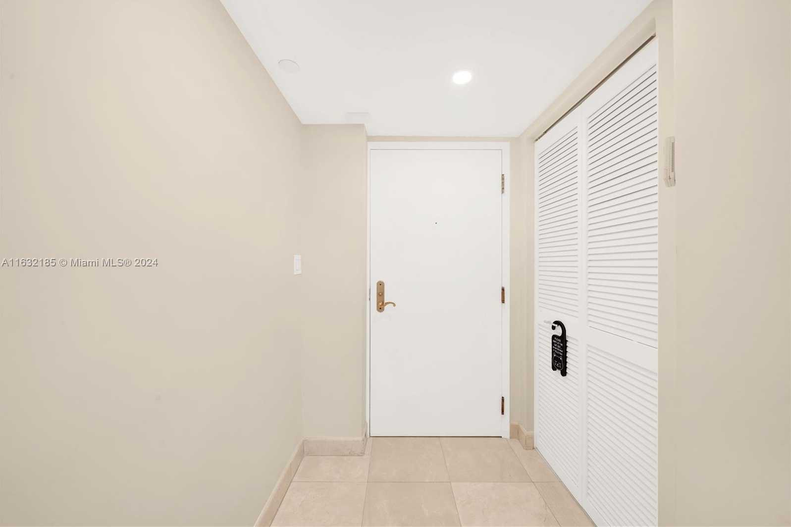 Small Image of 5757 COLLINS AVE #801, Miami Beach Number 2