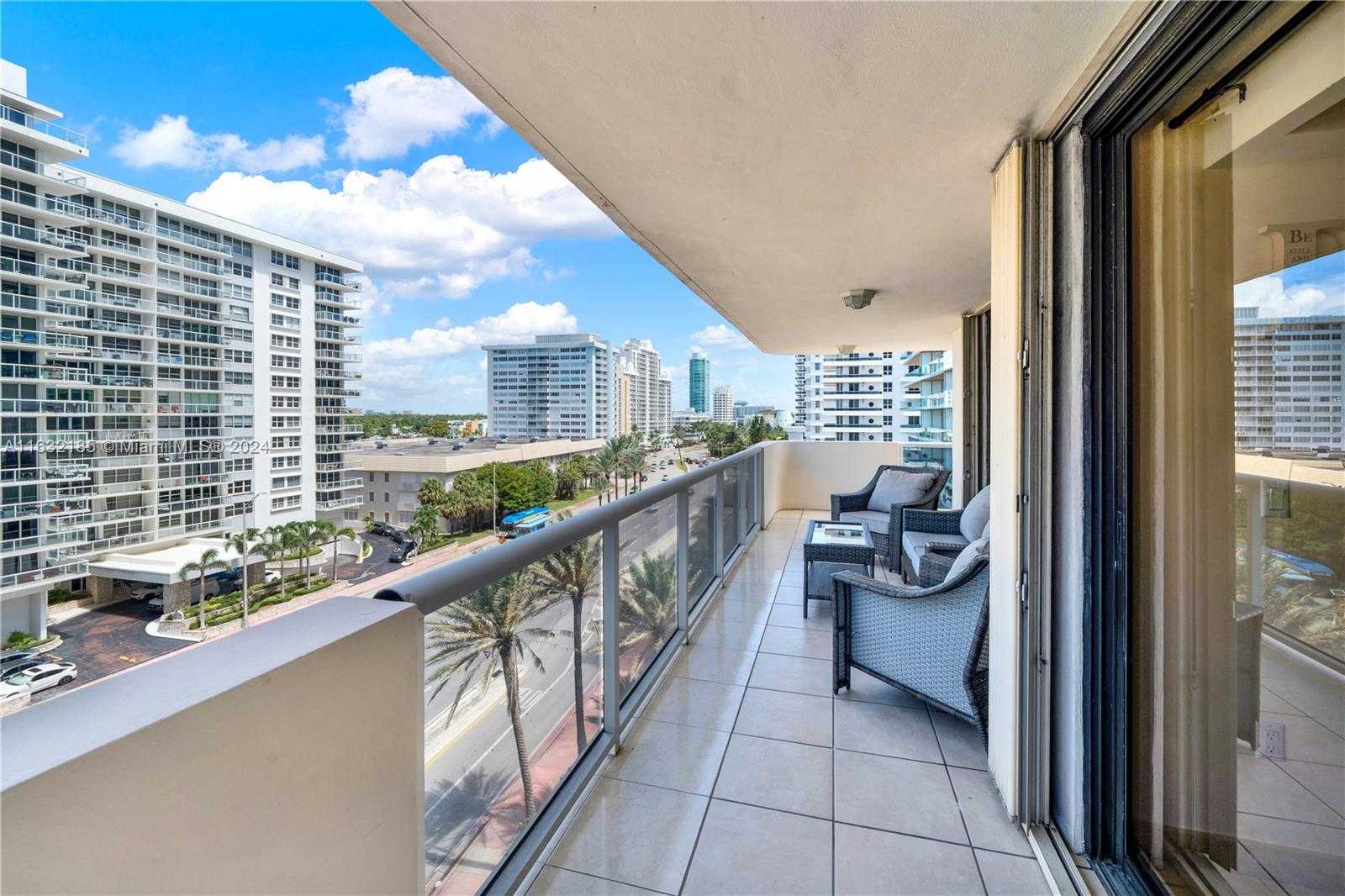 Small Image of 5757 COLLINS AVE #801, Miami Beach Number 24