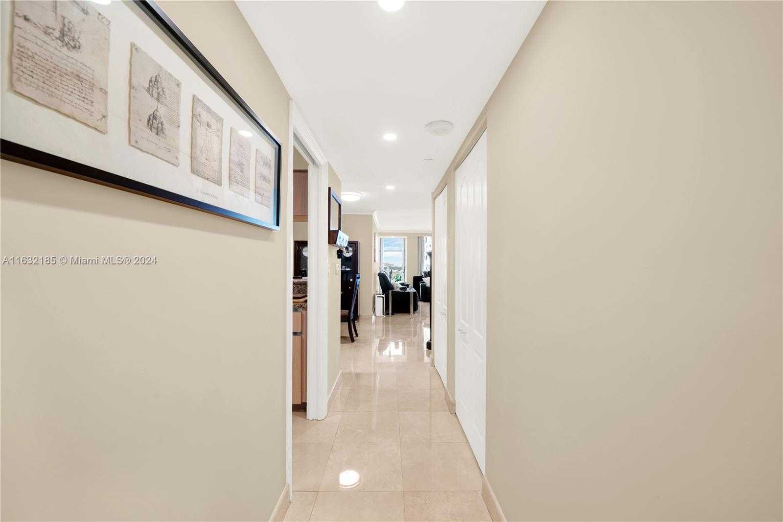 Small Image of 5757 COLLINS AVE #801, Miami Beach Number 3