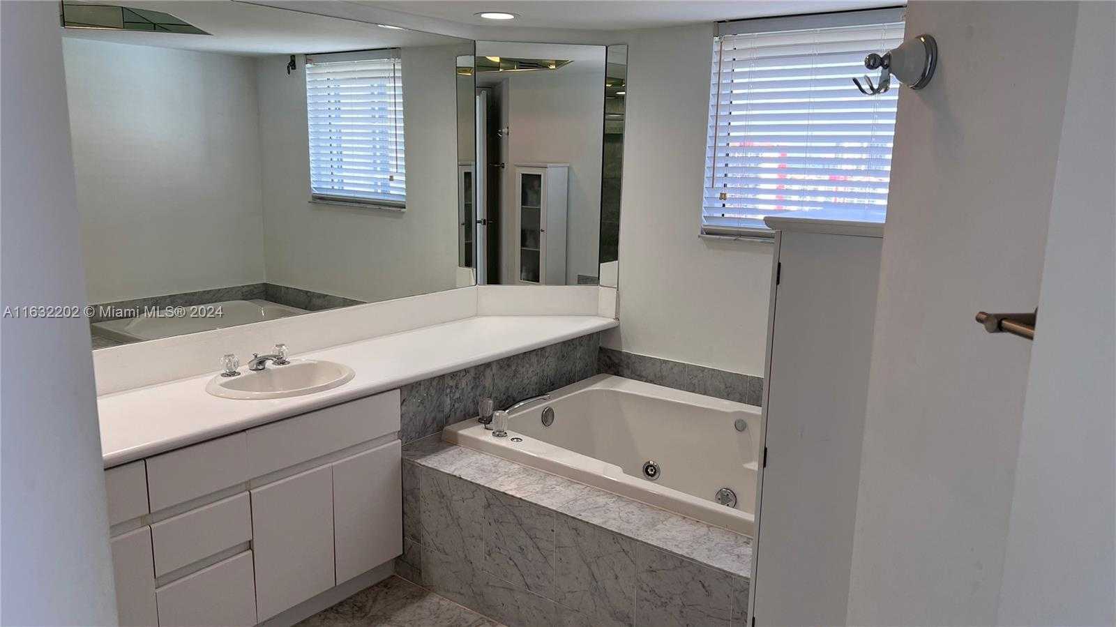 Small Image of 16485 COLLINS AVE #2334, Sunny Isles Beach Number 35