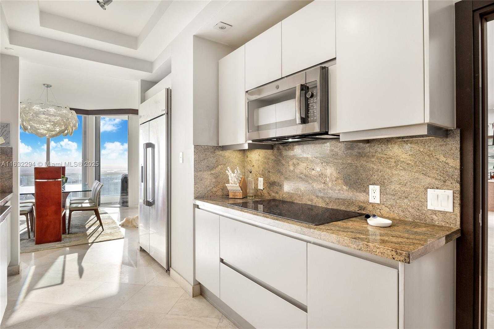 Small Image of 7000 ISLAND BLVD #PH-08, Aventura Number 10