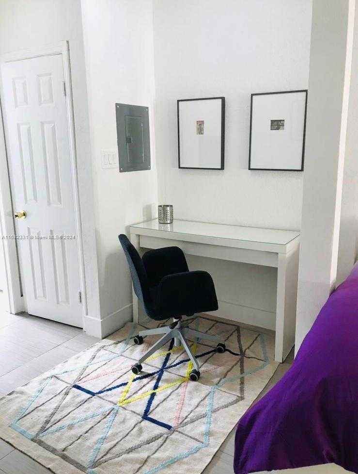 Small Image of 4015 INDIAN CREEK DR #307, Miami Beach Number 14