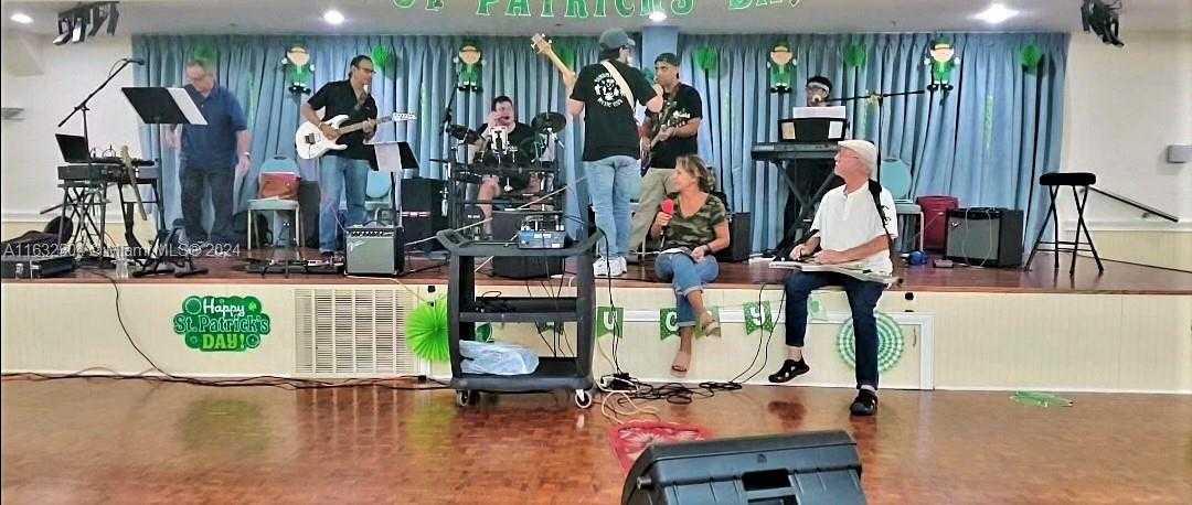 Imagen de Pequeño Objeto