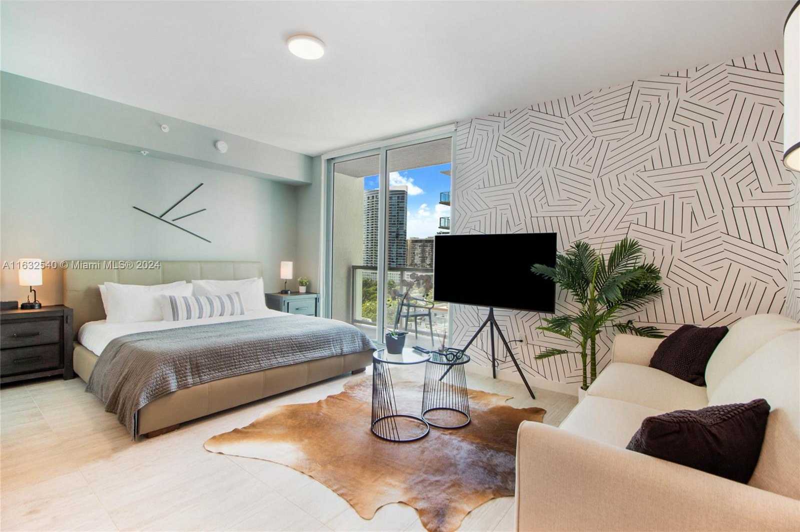Small Image of 3900 BISCAYNE BLVD #N-917, Miami Number 8