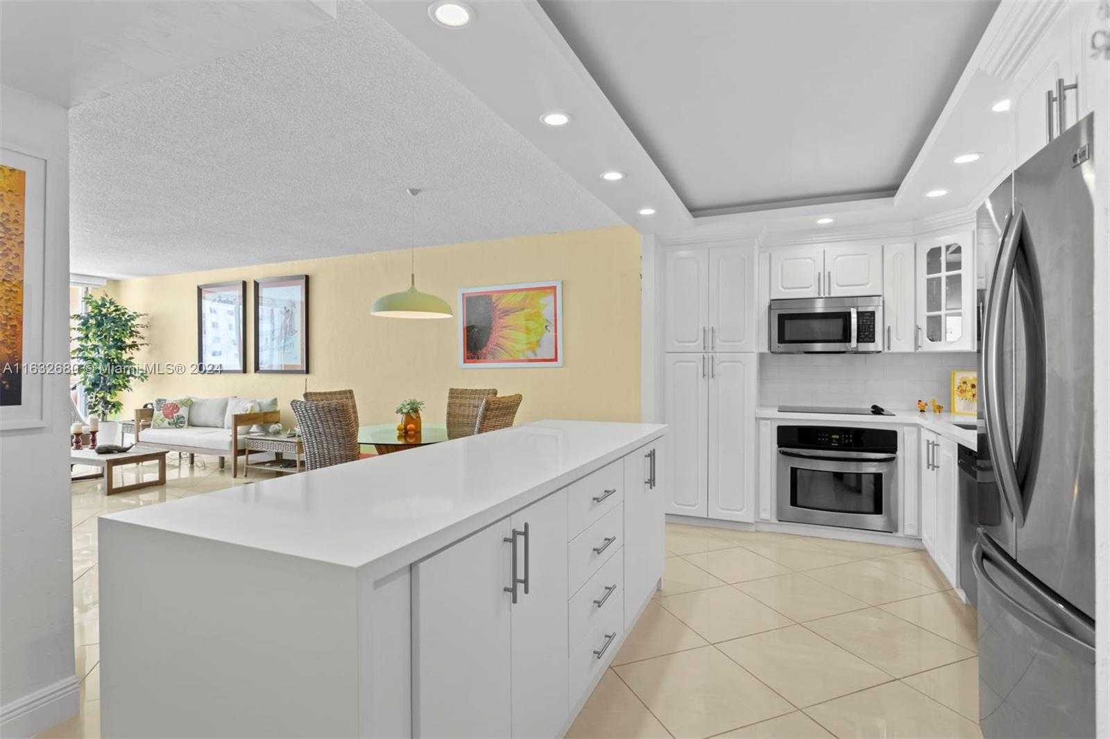 Small Image of 19390 COLLINS AVE #1106, Sunny Isles Beach Number 6