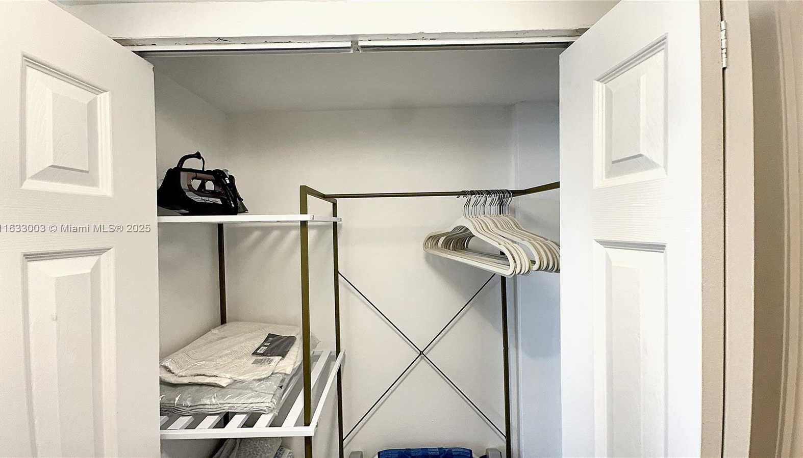 Small Image of 710 WASHINGTON AVE #506, Miami Beach Number 17