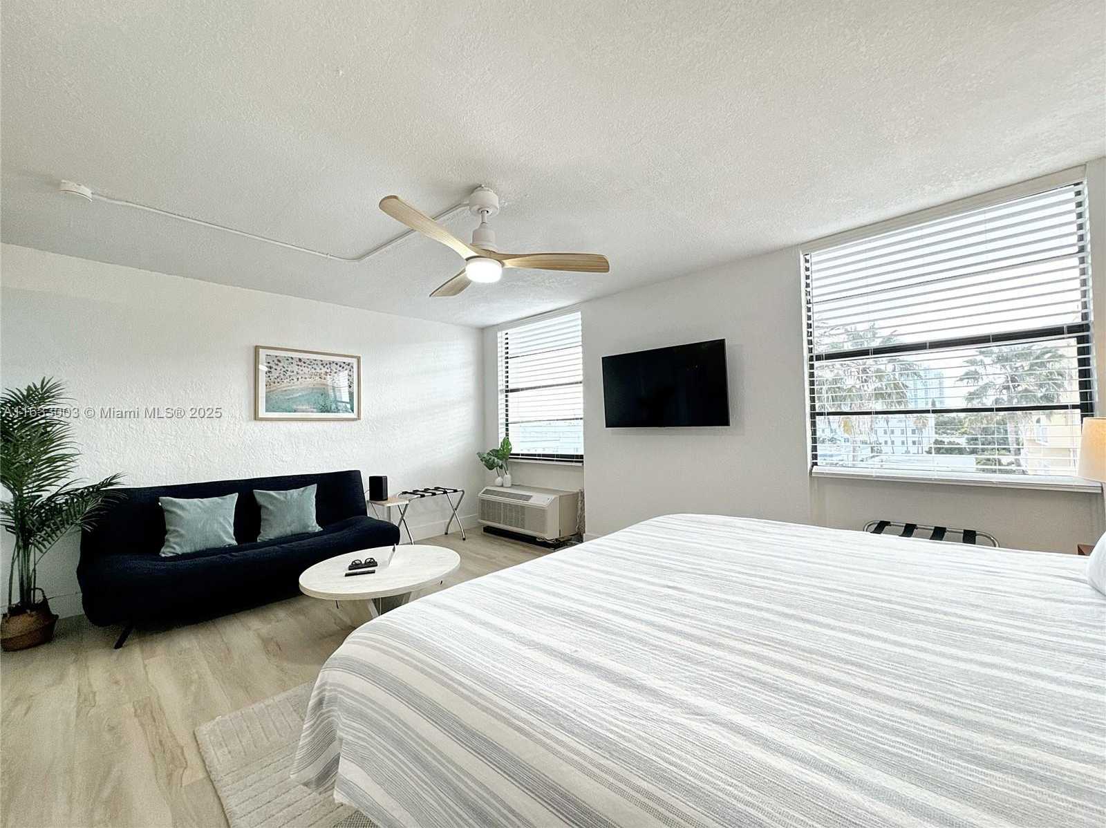 Small Image of 710 WASHINGTON AVE #506, Miami Beach Number 19