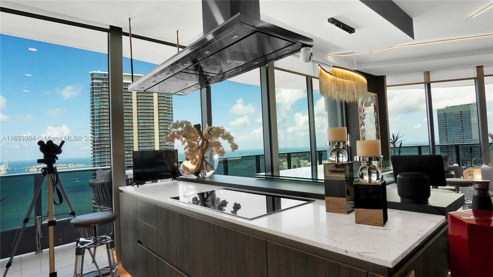 Small Image of 1000 BRICKELL PLAZA #PH6001, Miami Number 13