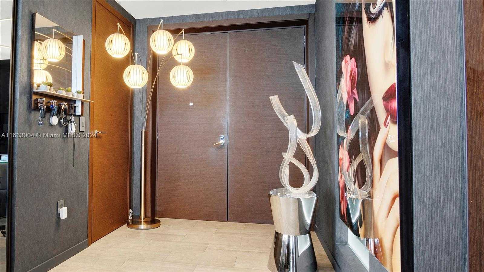 Small Image of 1000 BRICKELL PLAZA #PH6001, Miami Number 14