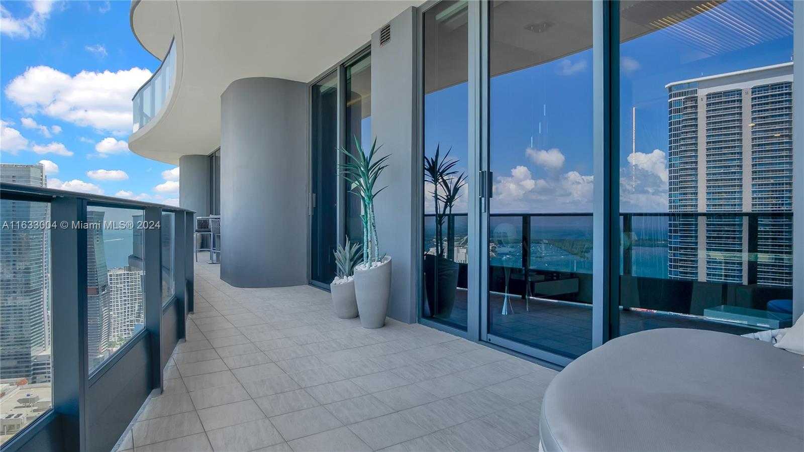 Small Image of 1000 BRICKELL PLAZA #PH6001, Miami Number 24
