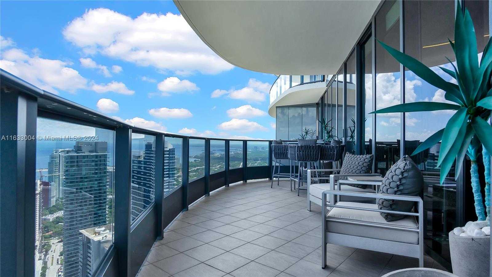 Small Image of 1000 BRICKELL PLAZA #PH6001, Miami Number 35