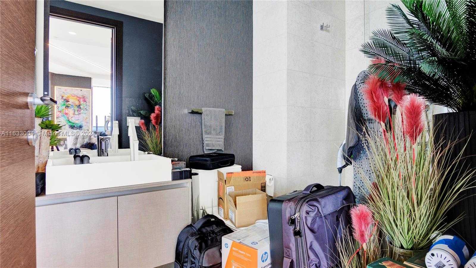 Small Image of 1000 BRICKELL PLAZA #PH6001, Miami Number 40