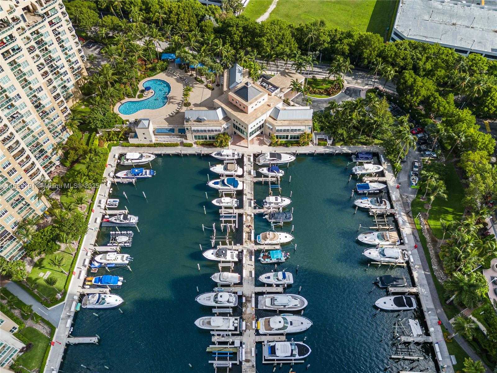 Small Image of 3370 HIDDEN BAY DR #PH3615, Aventura Number 29