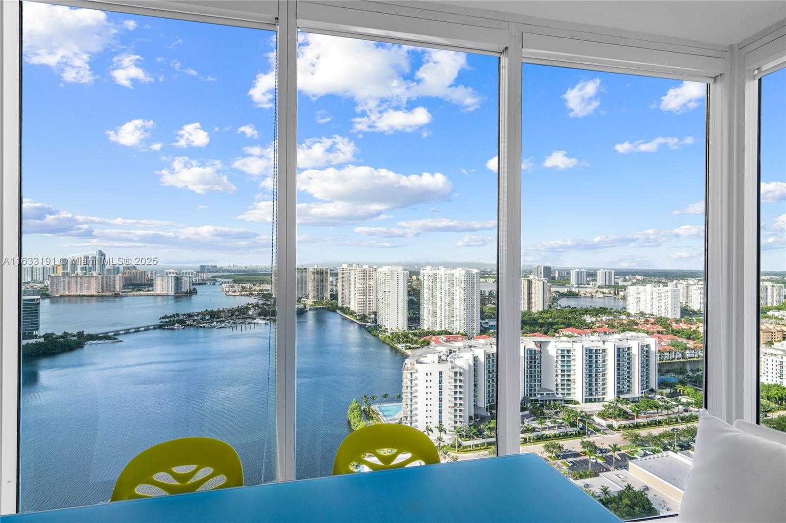 Small Image of 3370 HIDDEN BAY DR #PH3615, Aventura Number 4