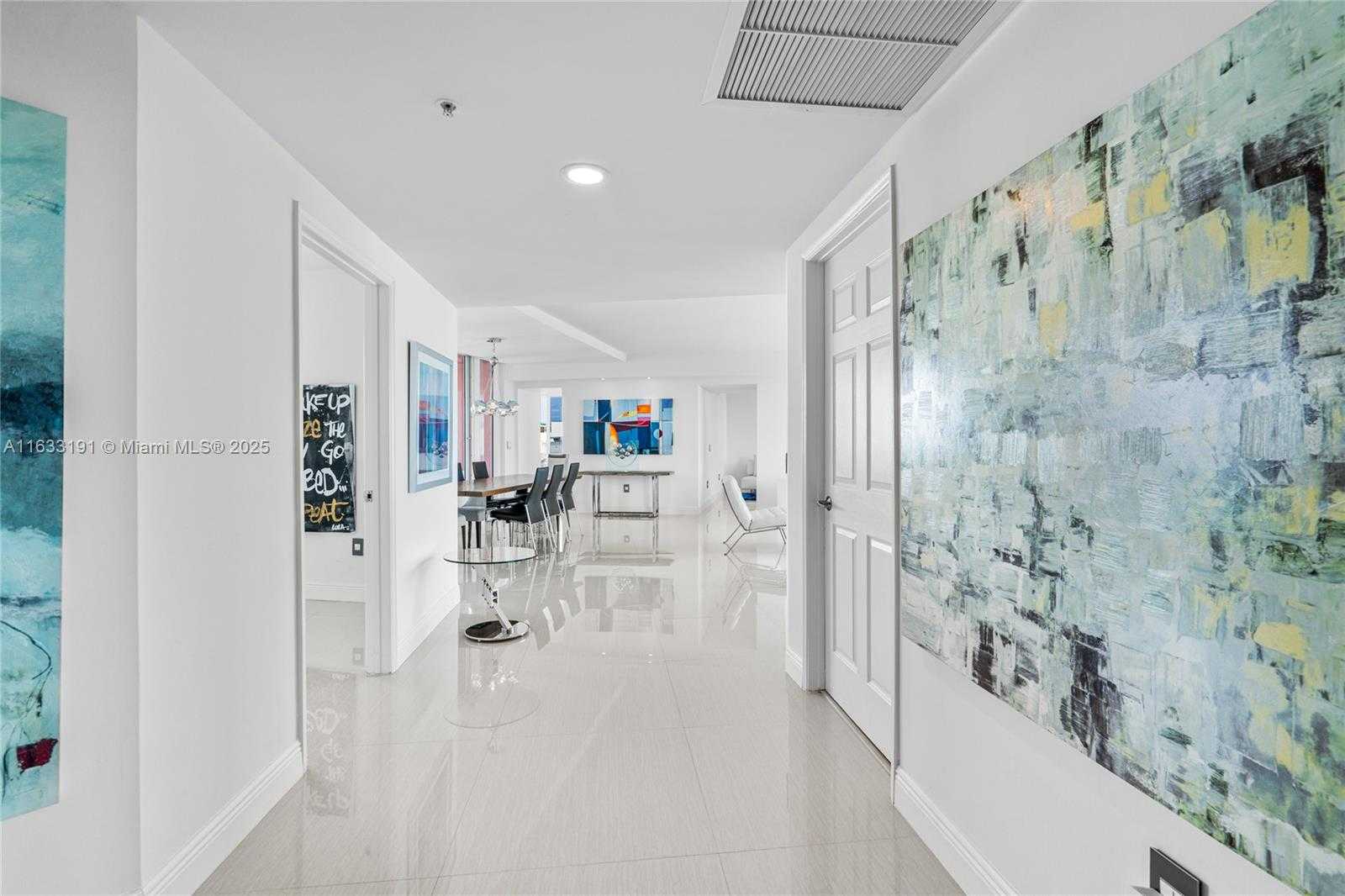 Small Image of 3370 HIDDEN BAY DR #PH3615, Aventura Number 6