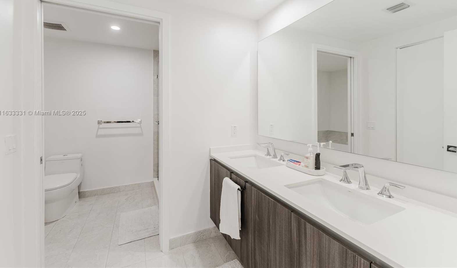 Small Image of 488 NORTH EAST 18TH ST #3209, Miami Number 27