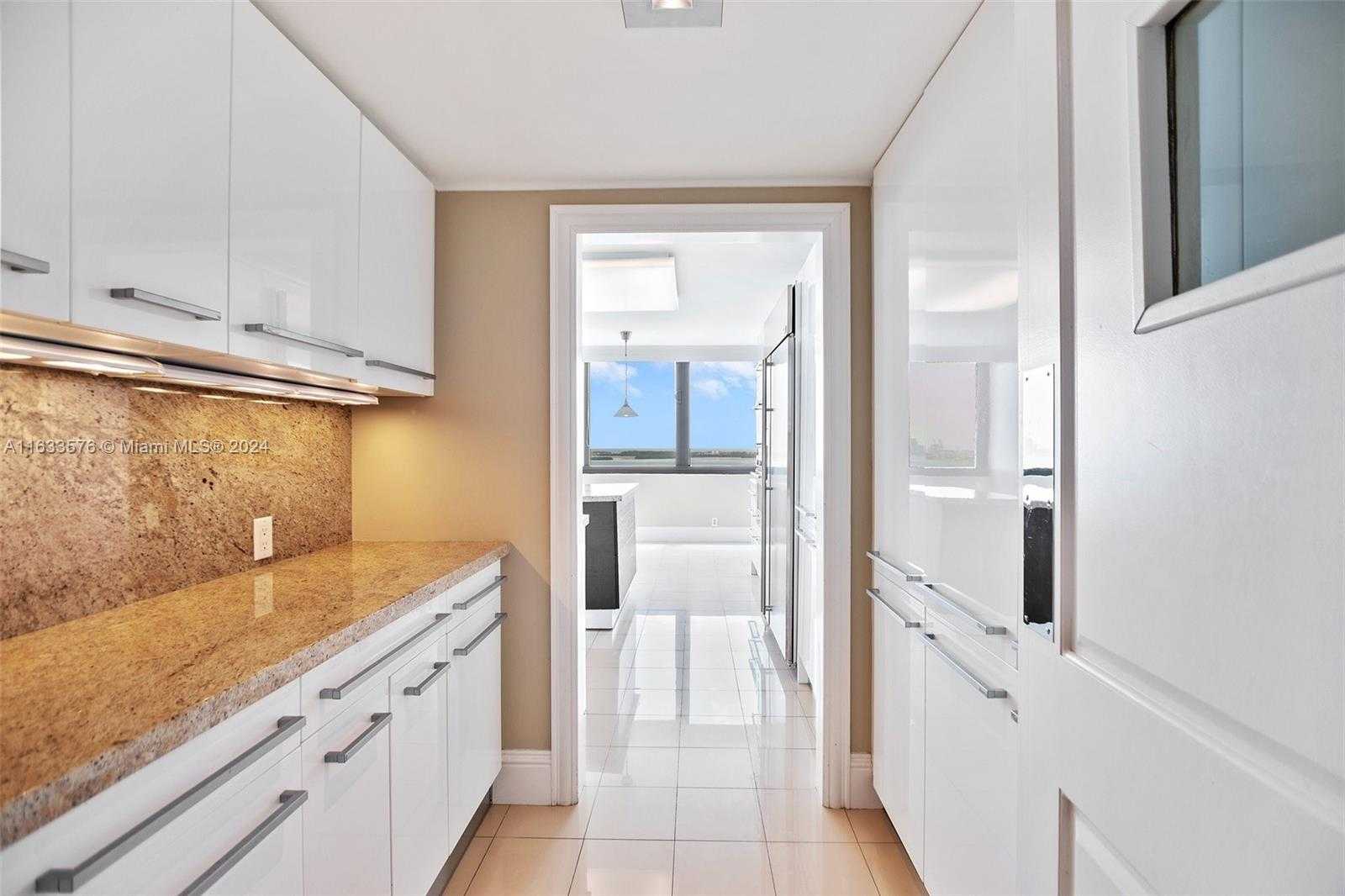 Small Image of 1581 BRICKELL AVE #2101, Miami Number 10