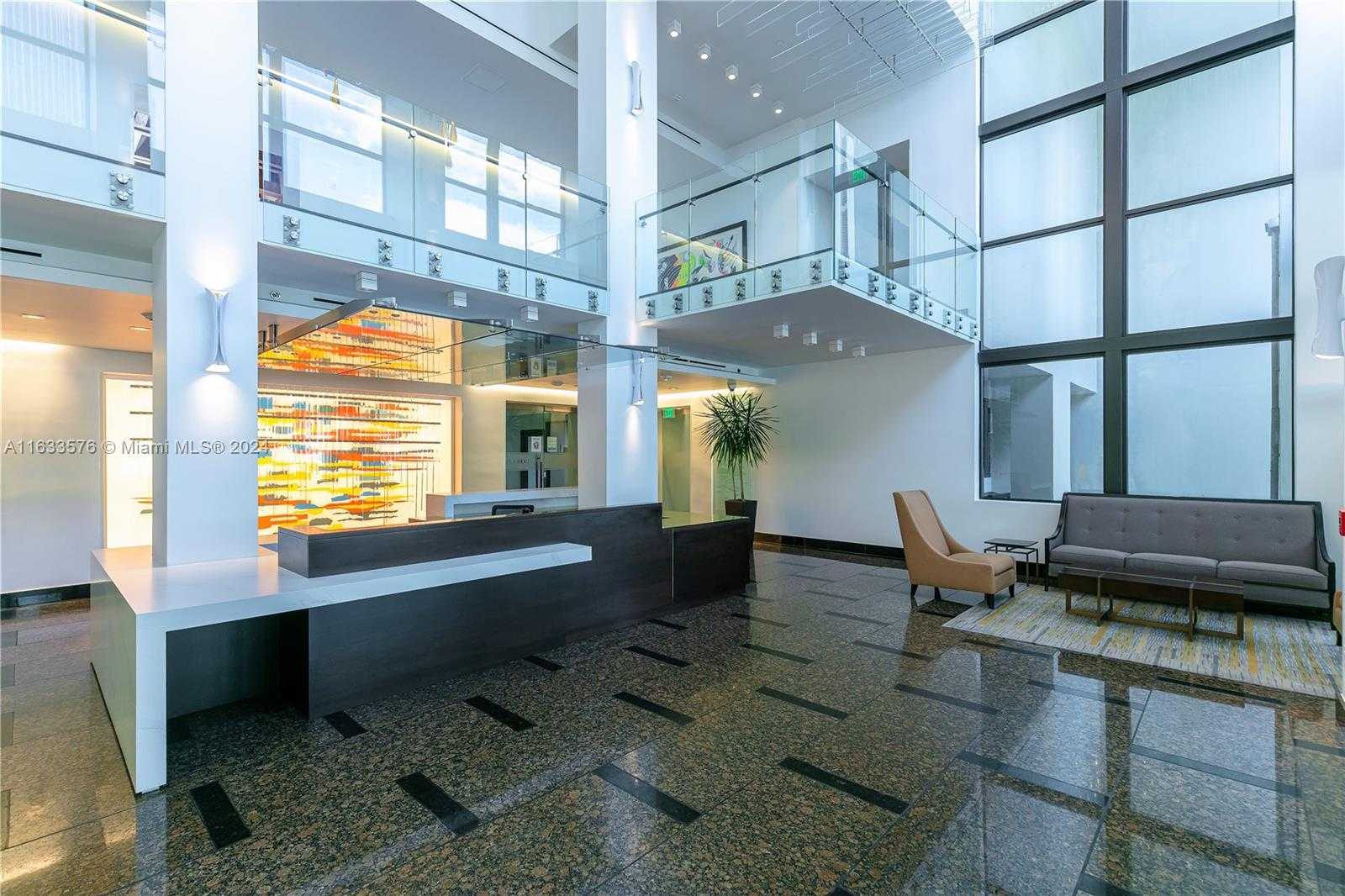 Small Image of 1581 BRICKELL AVE #2101, Miami Number 33