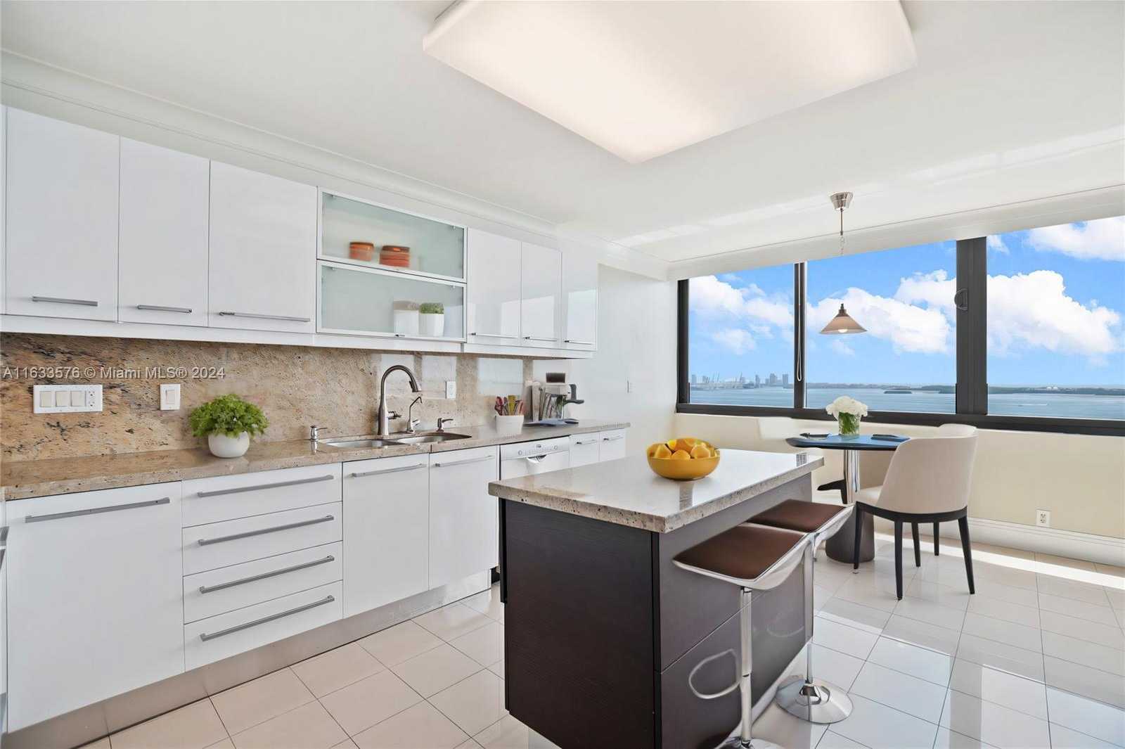 Small Image of 1581 BRICKELL AVE #2101, Miami Number 4