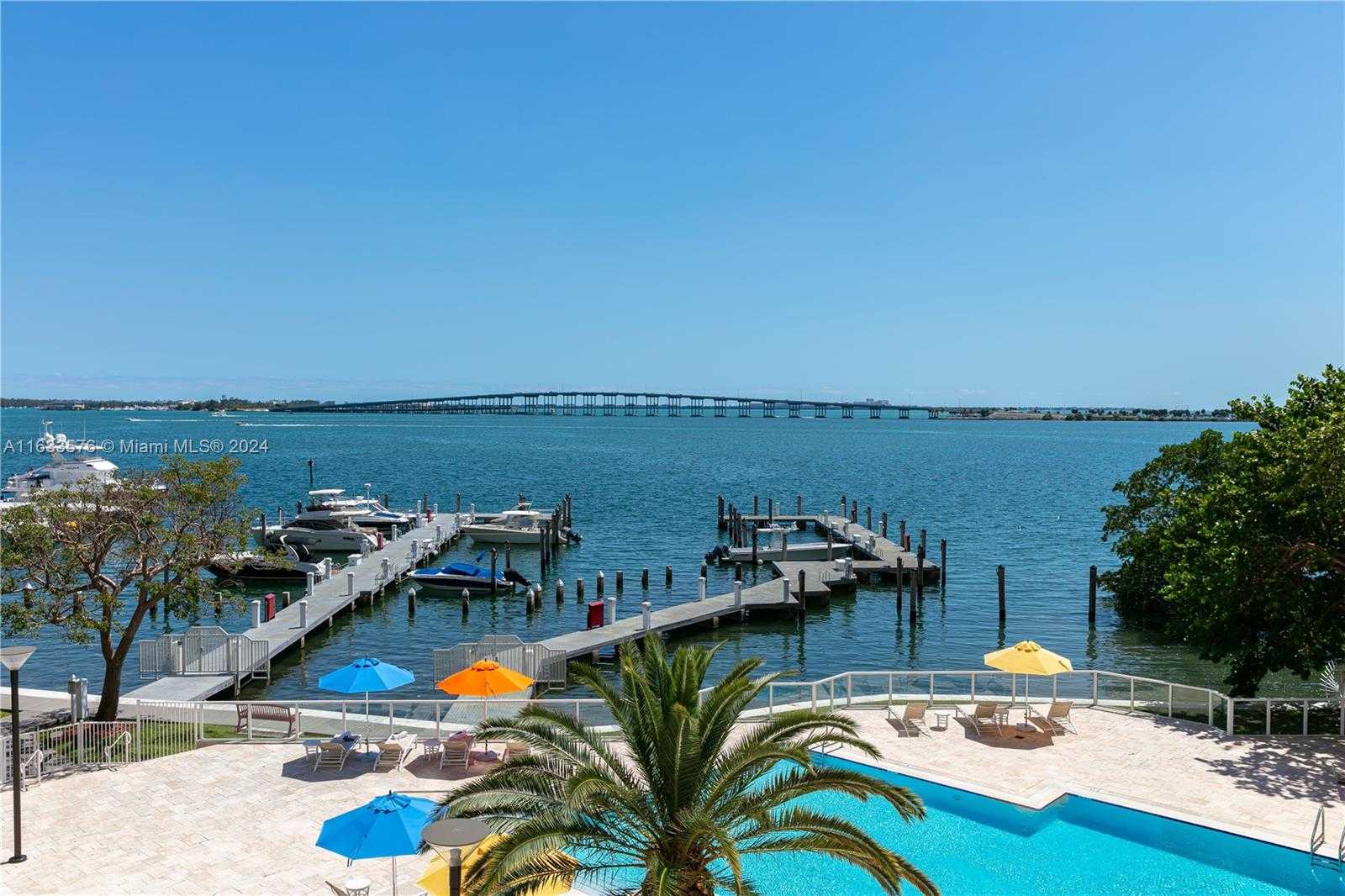 Small Image of 1581 BRICKELL AVE #2101, Miami Number 42