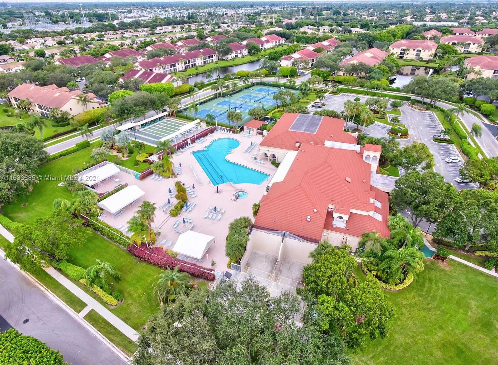 Small Image of 5299 EUROPA DR #I, Boynton Beach Number 42