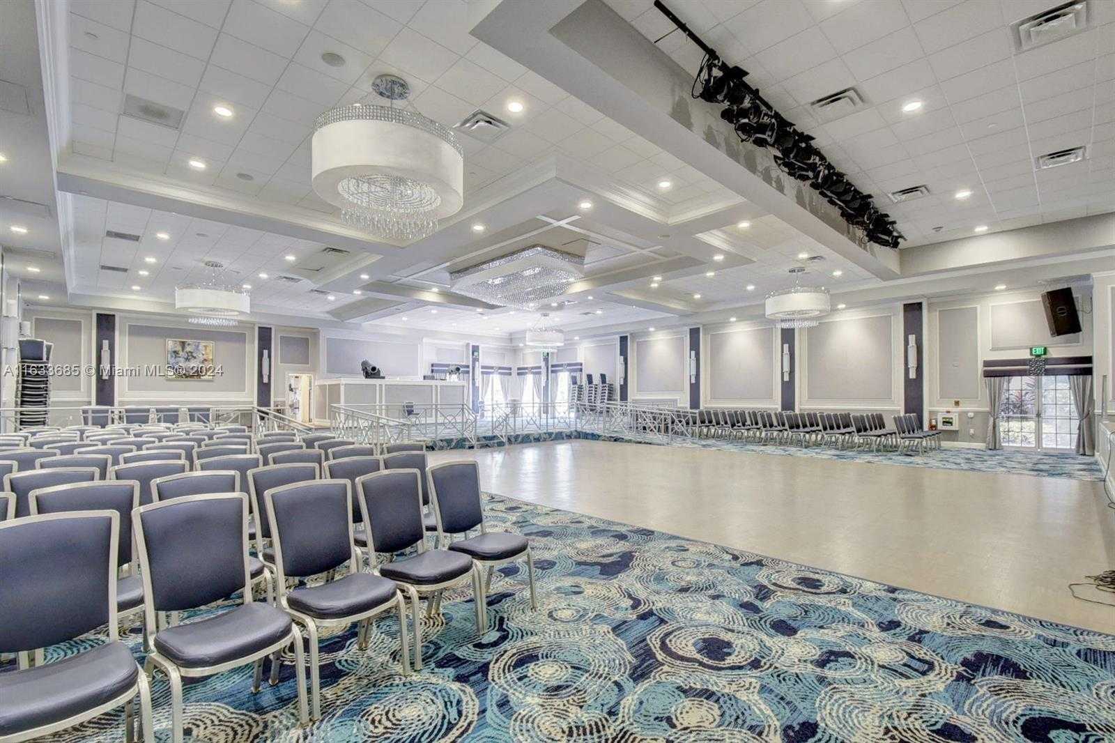 Small Image of 5299 EUROPA DR #I, Boynton Beach Number 47
