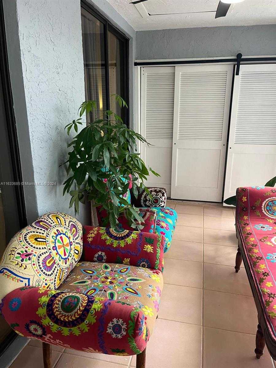 Small Image of 5299 EUROPA DR #I, Boynton Beach Number 5