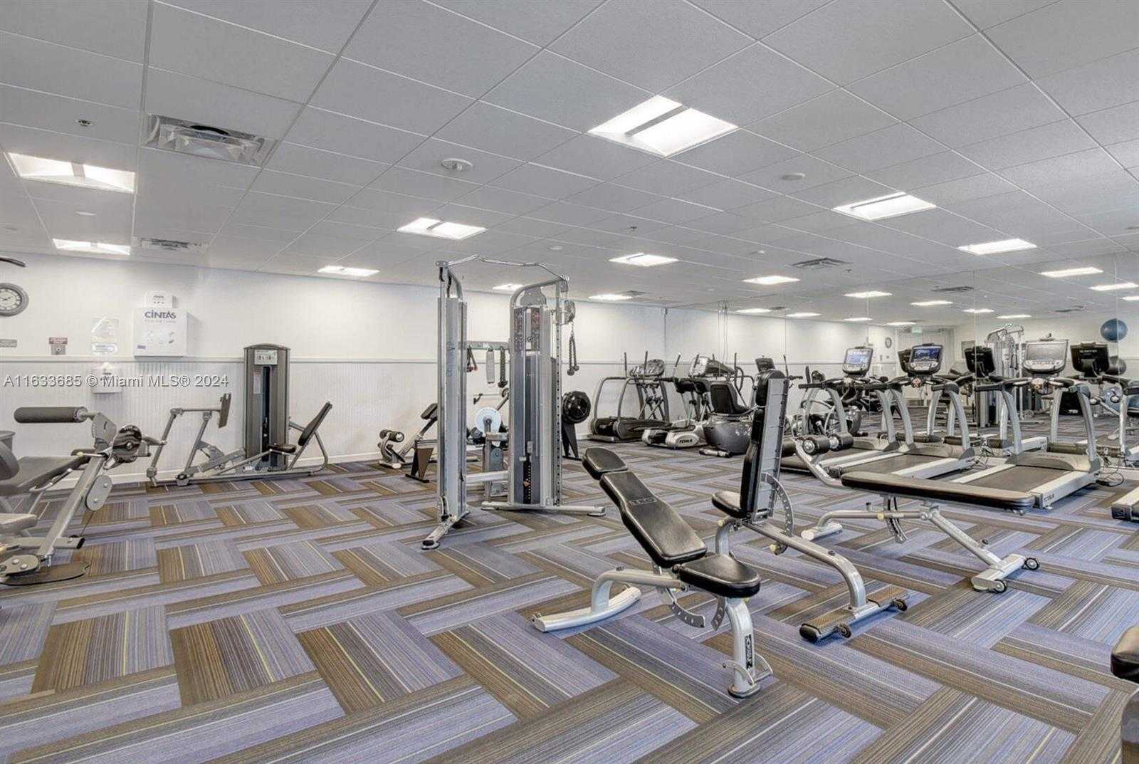 Small Image of 5299 EUROPA DR #I, Boynton Beach Number 53