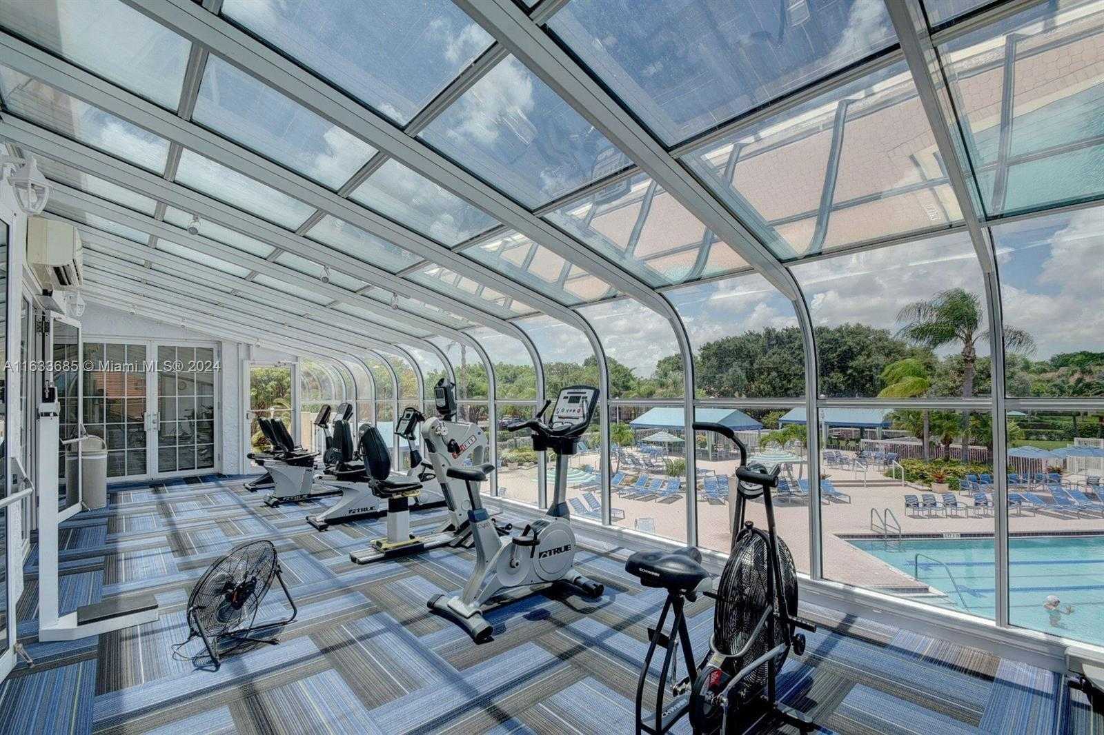 Small Image of 5299 EUROPA DR #I, Boynton Beach Number 54