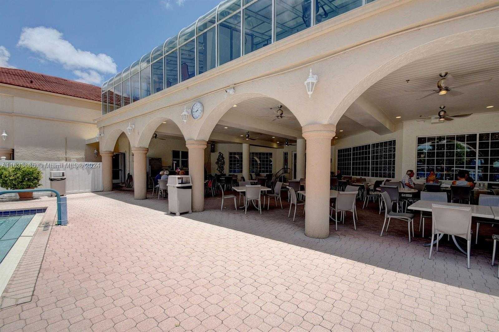 Small Image of 5299 EUROPA DR #I, Boynton Beach Number 64