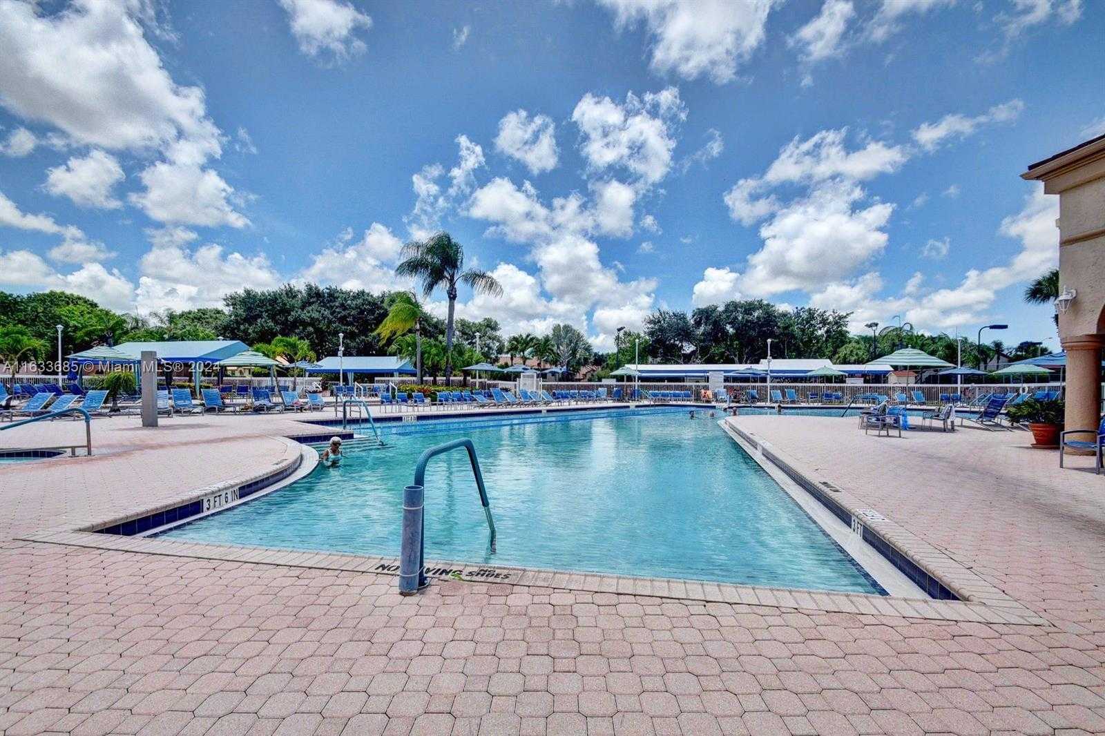 Small Image of 5299 EUROPA DR #I, Boynton Beach Number 67