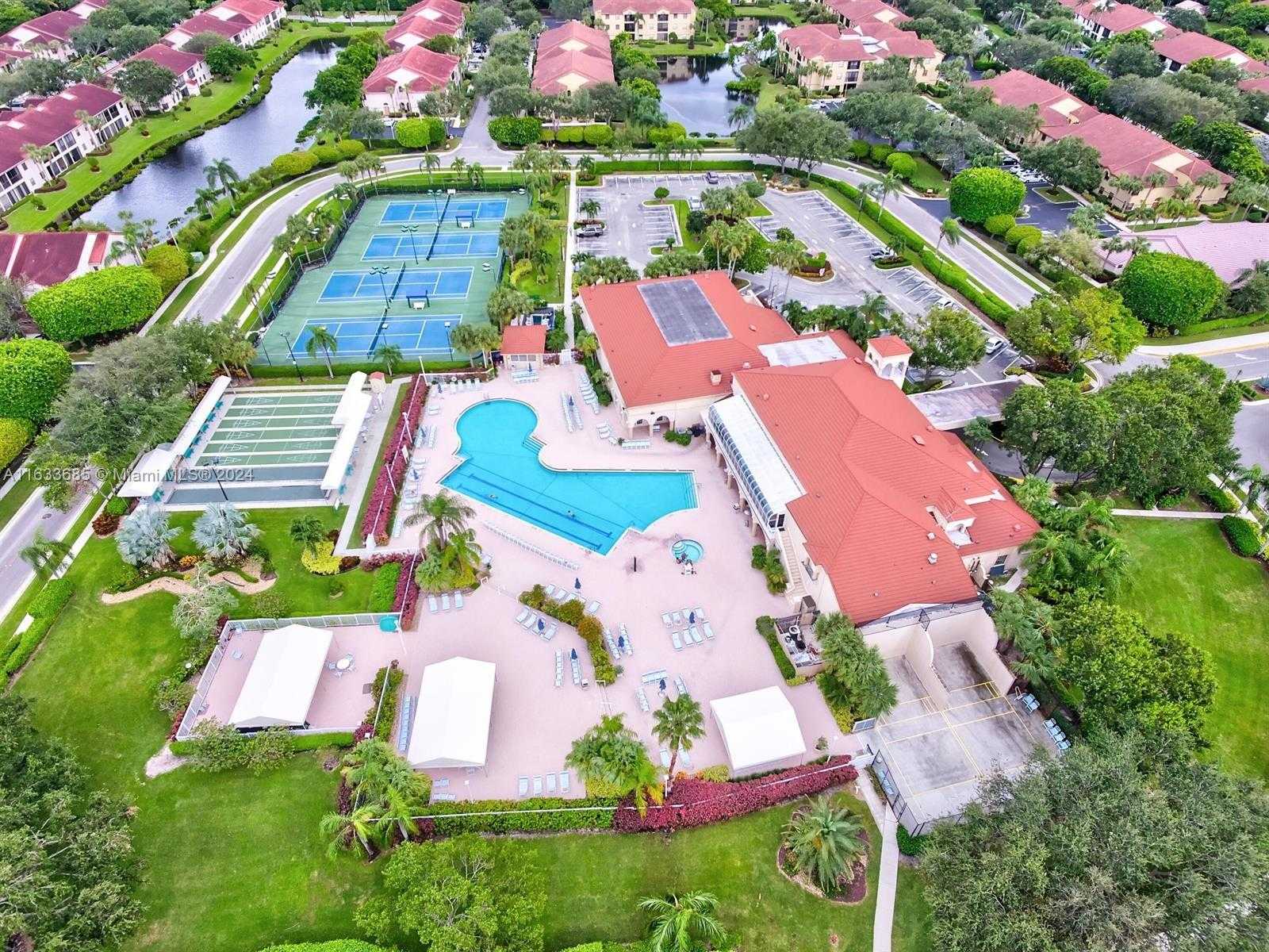 Small Image of 5299 EUROPA DR #I, Boynton Beach Number 68