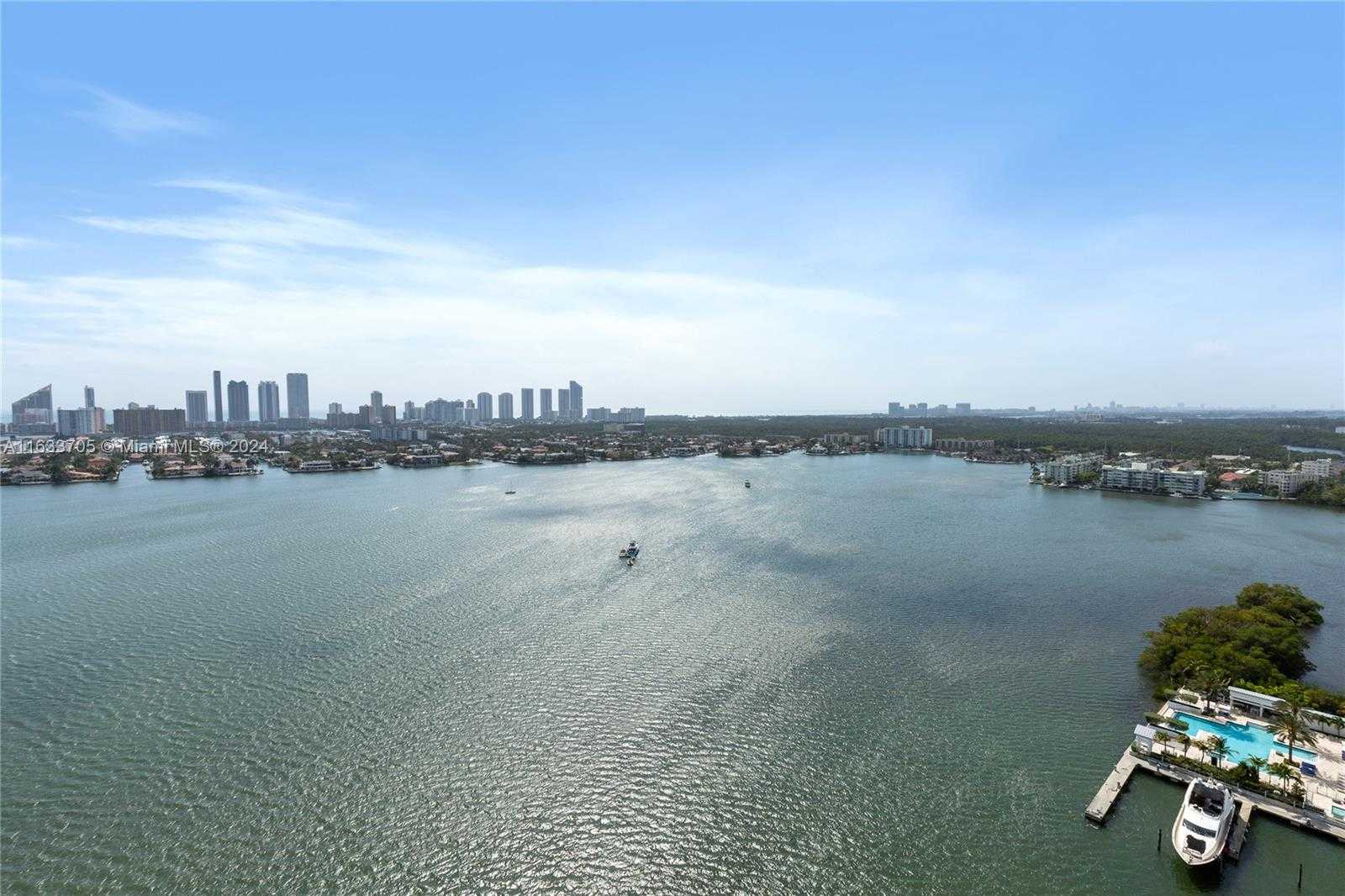 Small Image of 17301 BISCAYNE BLVD #LPH 09, North Miami Beach Number 48