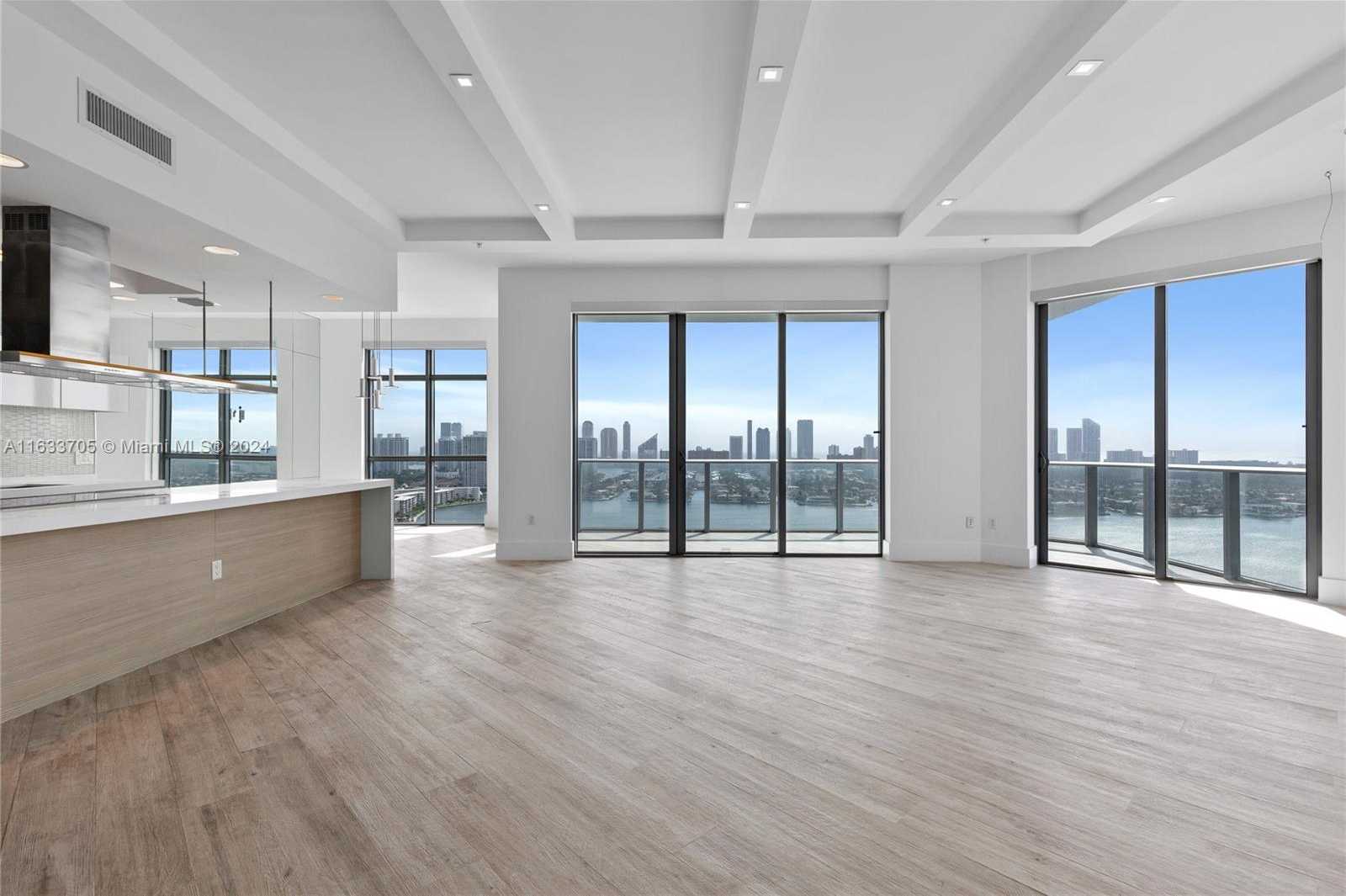 Small Image of 17301 BISCAYNE BLVD #LPH 09, North Miami Beach Number 64