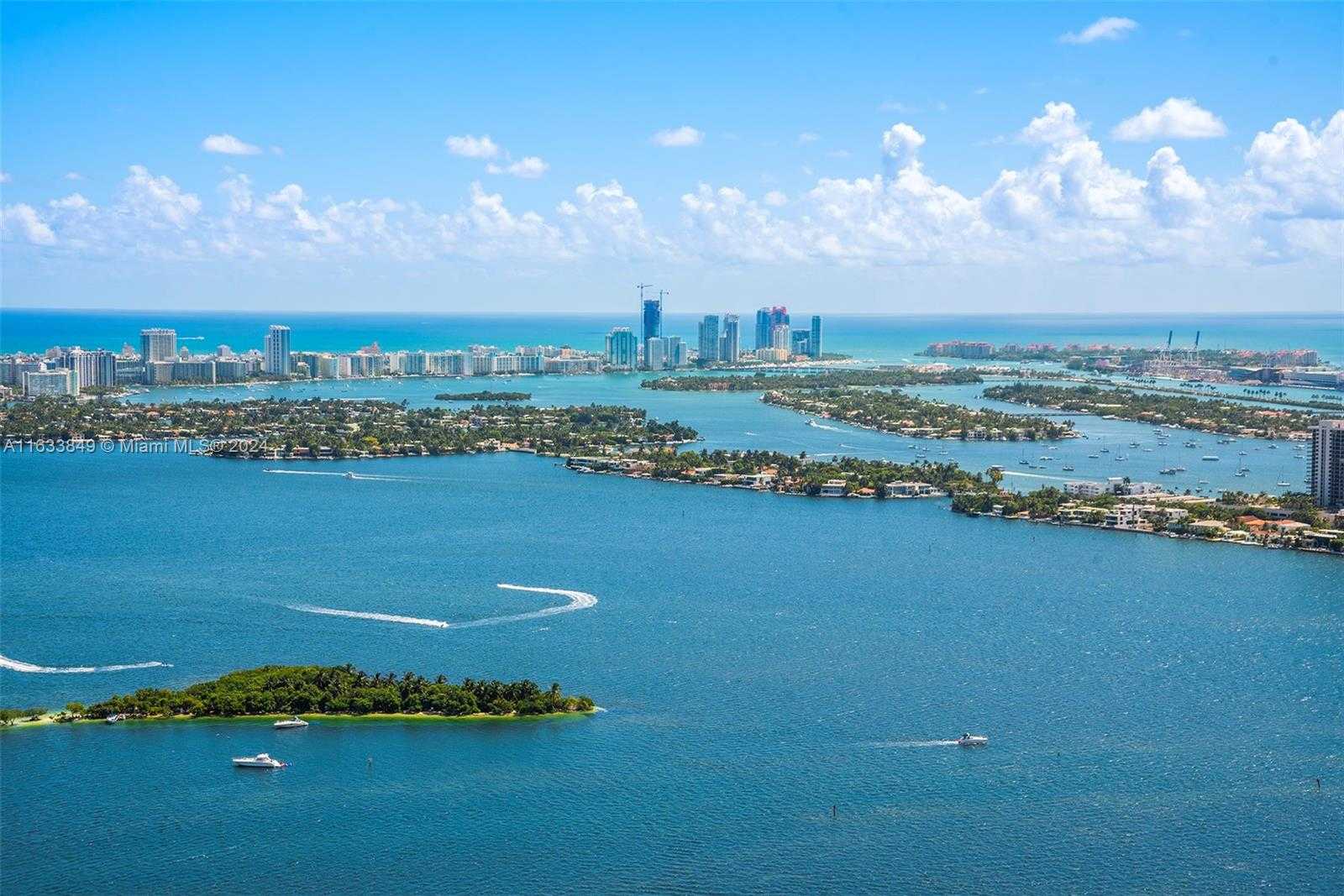 Small Image of 700 NORTH EAST 26TH TERRACE #5203, Miami Number 4