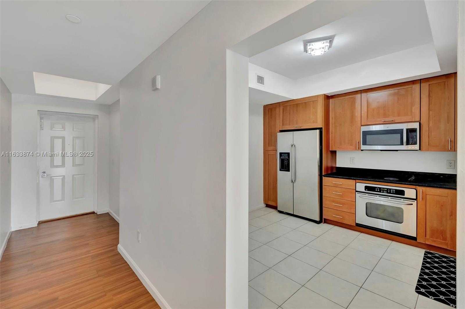 Small Image of 3340 NORTH EAST 190TH ST #1102, Aventura Number 8