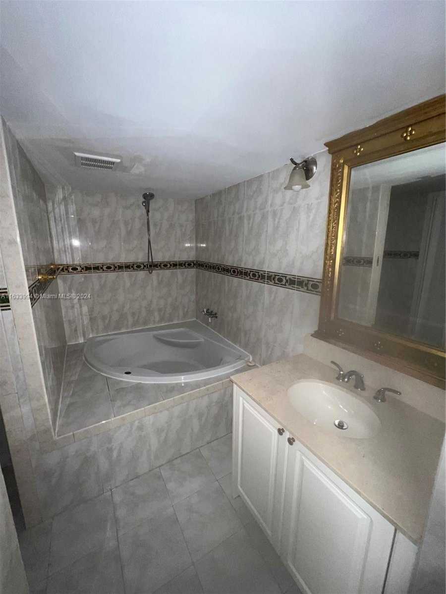 Small Image of 555 NORTH EAST 15TH ST #16J, Miami Number 11