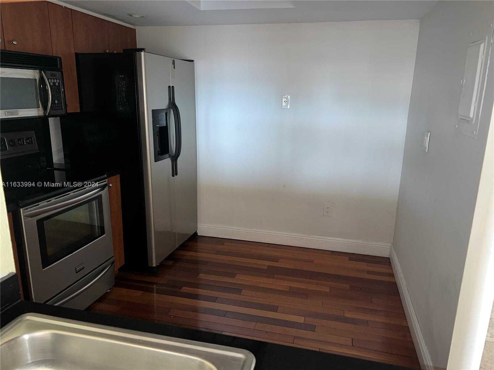 Small Image of 555 NORTH EAST 15TH ST #16J, Miami Number 5