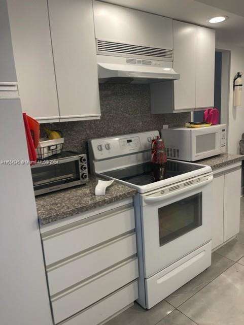 Small Image of 2401 SOUTH OCEAN DR #1203, Hollywood Number 6
