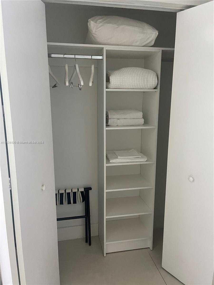 Small Image of 4111 SOUTH OCEAN DR #3411, Hollywood Number 22