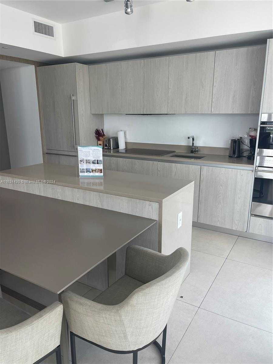 Small Image of 4111 SOUTH OCEAN DR #3411, Hollywood Number 5