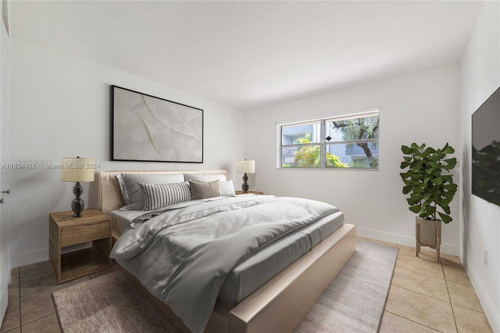 Small Image of 9367 FONTAINEBLEAU BLVD #G115, Miami Number 7