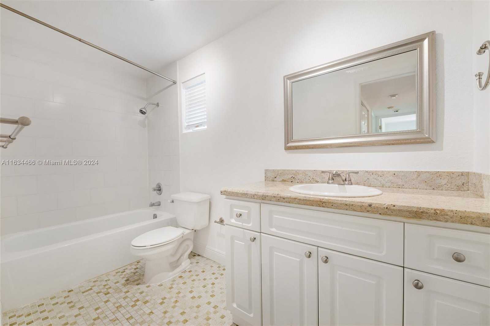 Small Image of 9367 FONTAINEBLEAU BLVD #G115, Miami Number 8