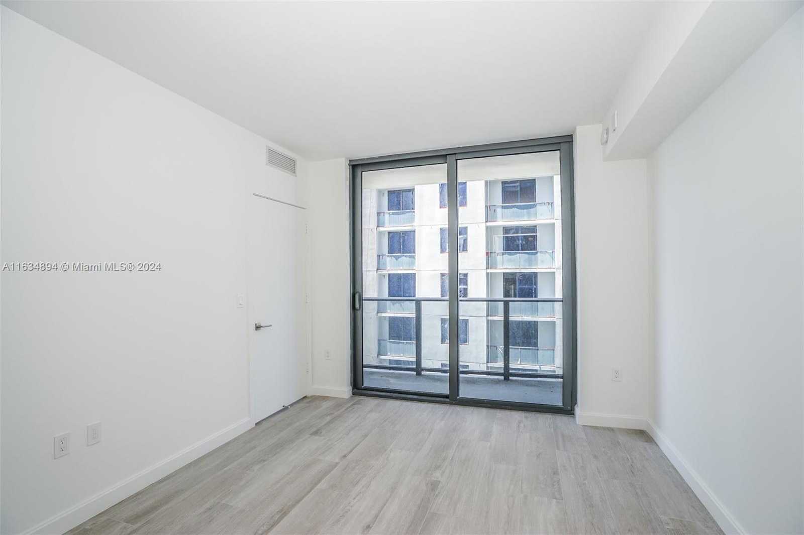 Small Image of 55 SOUTH WEST 9TH ST #2108, Miami Number 13