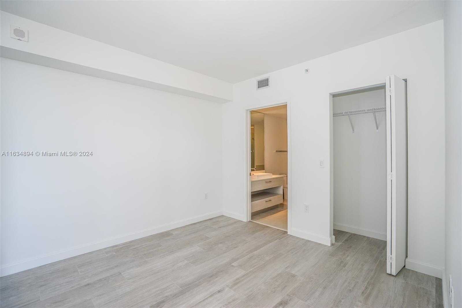 Small Image of 55 SOUTH WEST 9TH ST #2108, Miami Number 9
