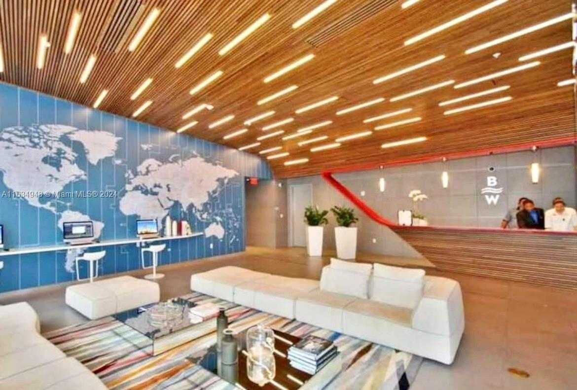 Small Image of 2602 E Hallandale Beach Blvd, Hallandale Beach, FL 33009, USA Number 17